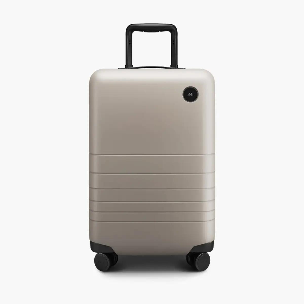 monos carry on